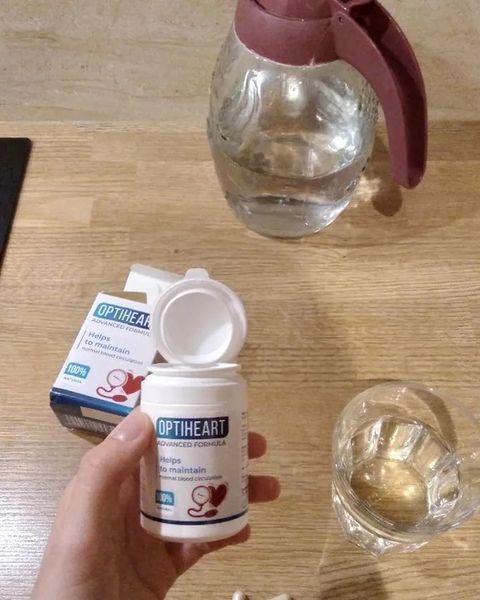 Frasco e caixa de Optiheart